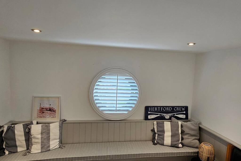 Humberston Boathouse Lodge & Hot Tub - Cleethorpes Beach Cabin Chalet Екстериор снимка